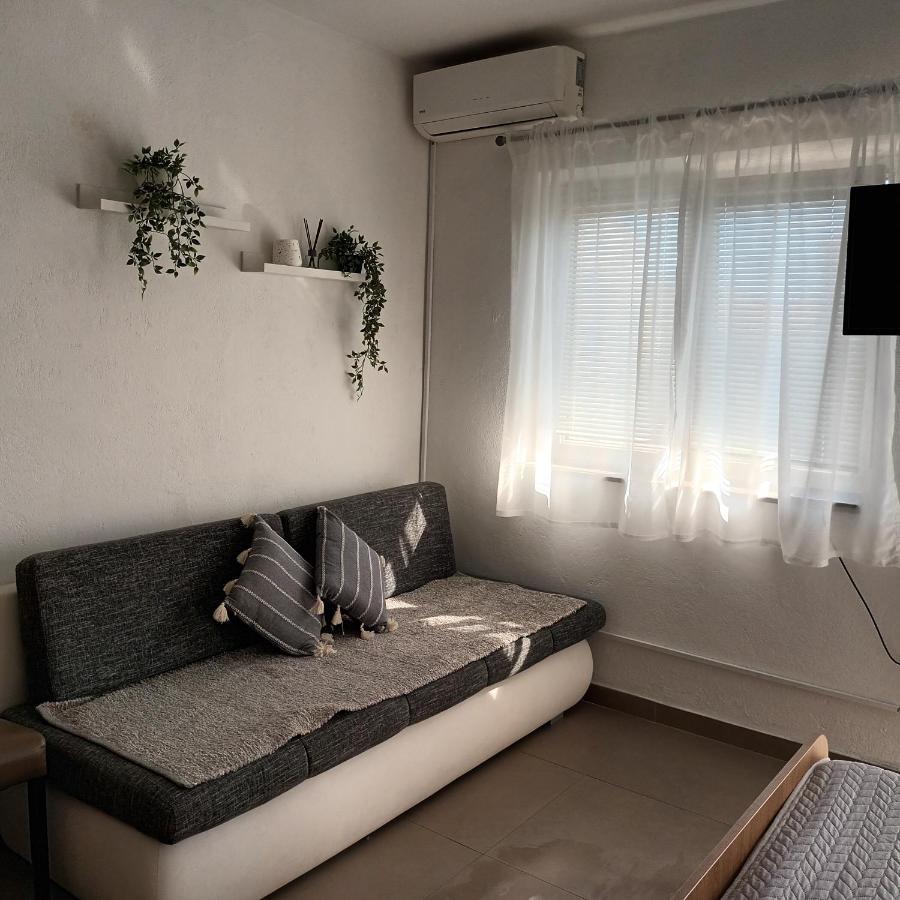 Apartments Monika Omiš Eksteriør billede